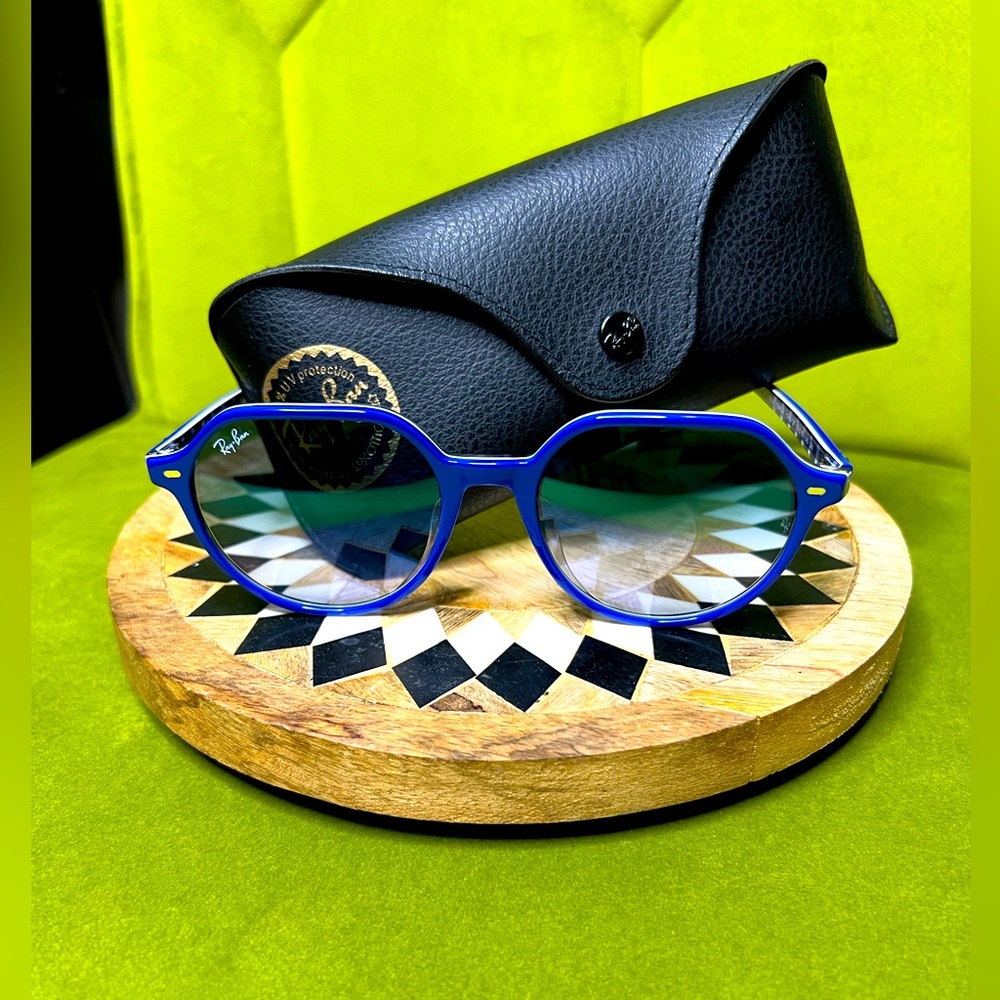 Ray-Ban Thalia sunglasses